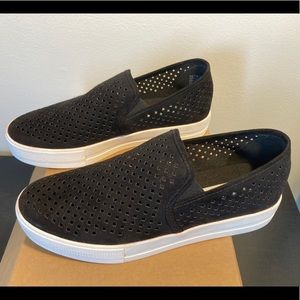 Steve Madden Casual Flats 9.5